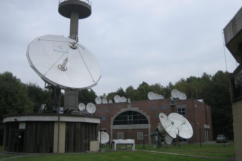 VertexRSI 8.1m antenna