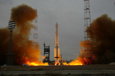 Proton K launching PAS-10