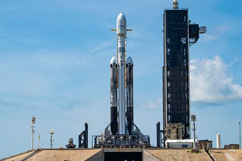 SpaceX Falcon Heavy with EchoStar-24/Jupiter-3 on launch Pad