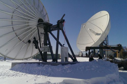 De-icing pads for RSI 9.2m antenna