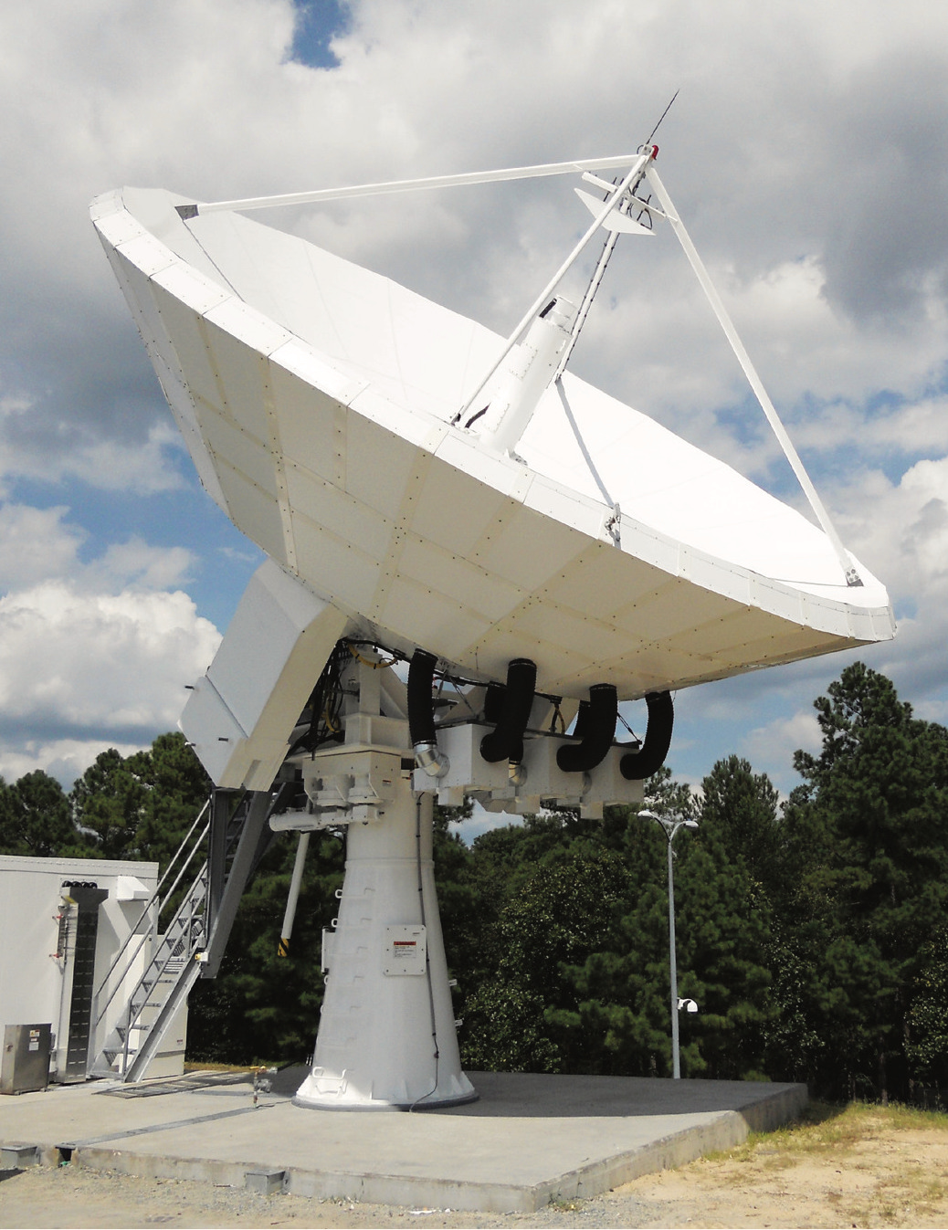 GDSatcom 9.2m Ka-band Extended Azimuth Earth Station Antenna - Skybrokers