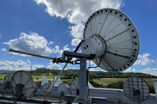 Andrew 3.7m Antenna with motorized Pedestal Mount