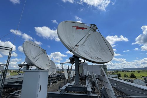Andrew 3.7m Antenna with motorized Pedestal Mount