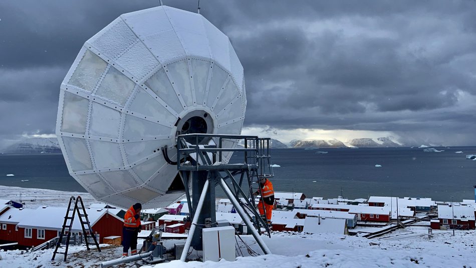 VertexRSI 7.2m antenna installation in Qaanaaq Greenland