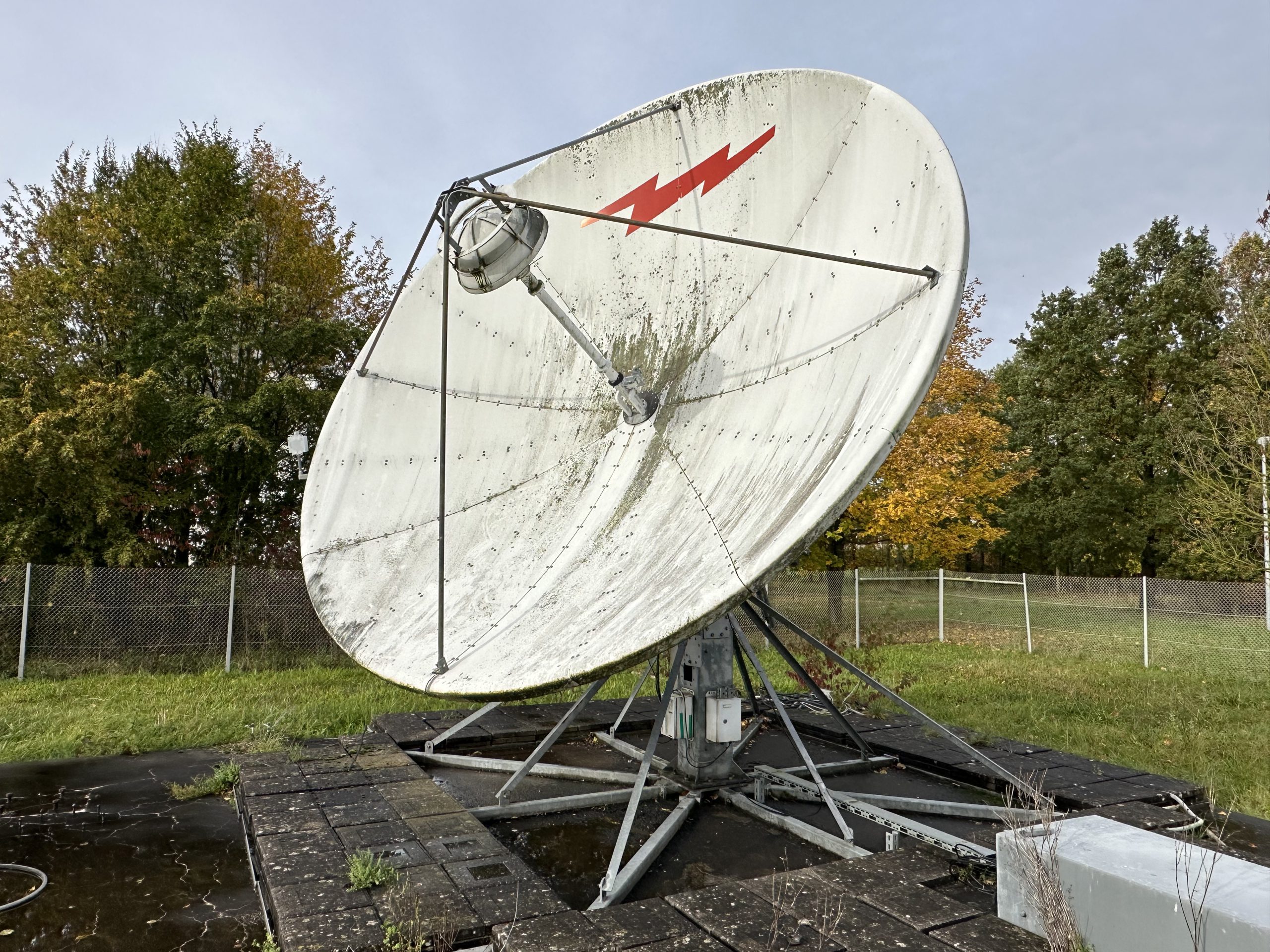 Andrew 4.6m C-band Satellite antenna
