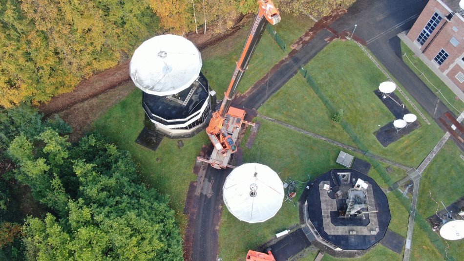 VertexRSI 8.1m Antenna removed from building.