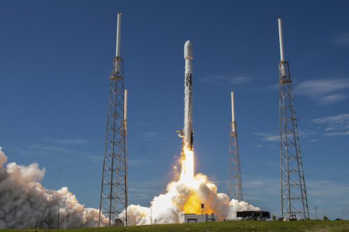 SpaceX-Falcon-9-launch