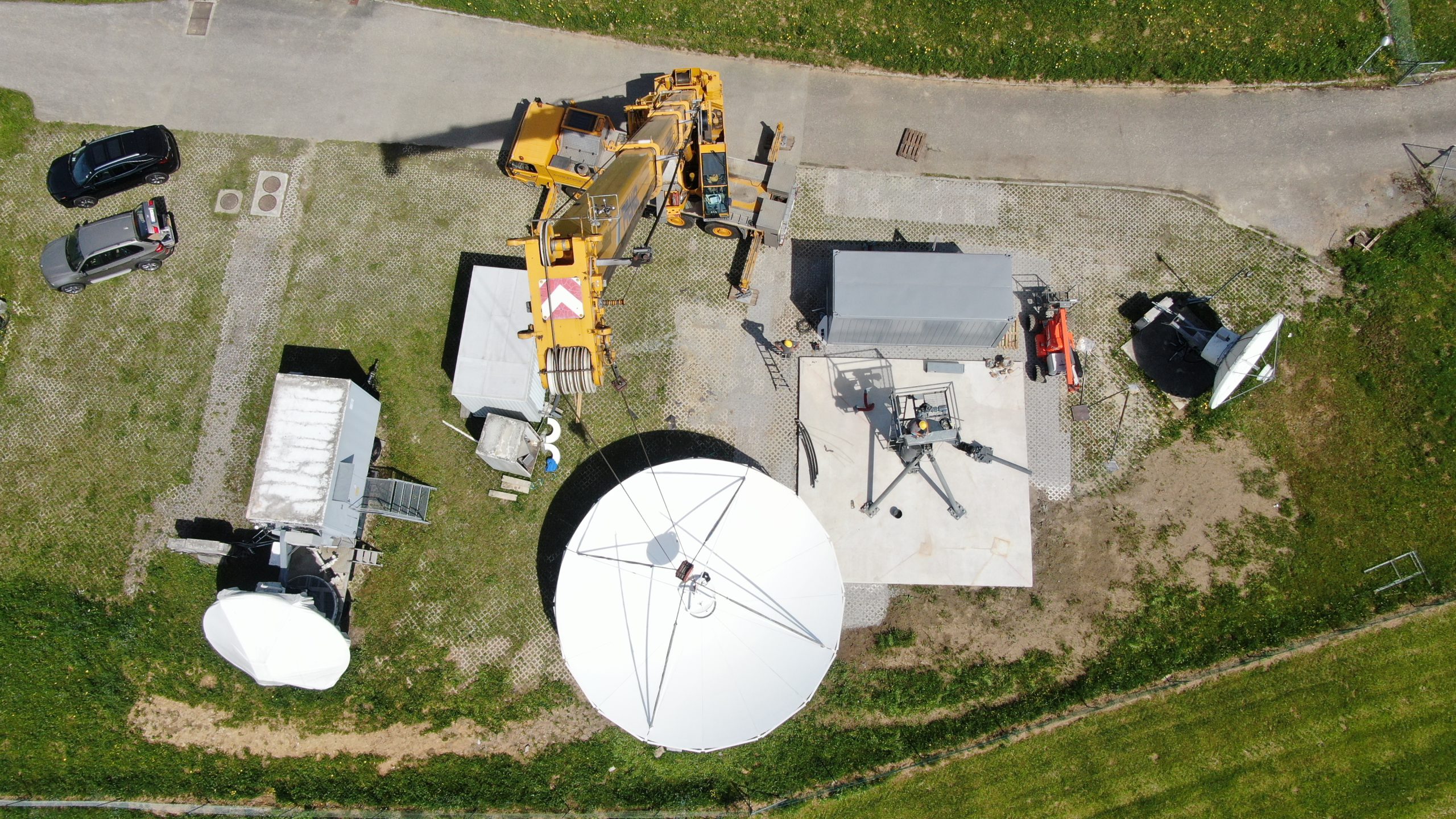 VertexRSI 9.0m antenna installation at A1 Telekom Aflenz in Austria