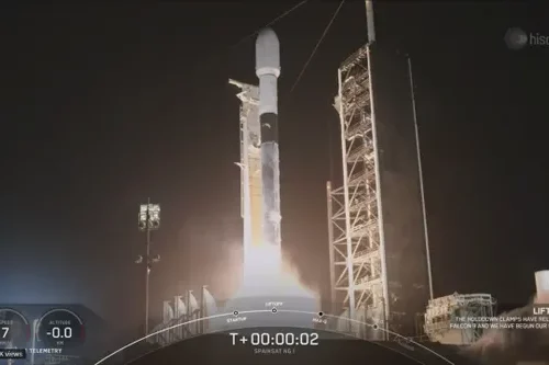 SpaceX Falcon 9 launching SpainSat NG-2