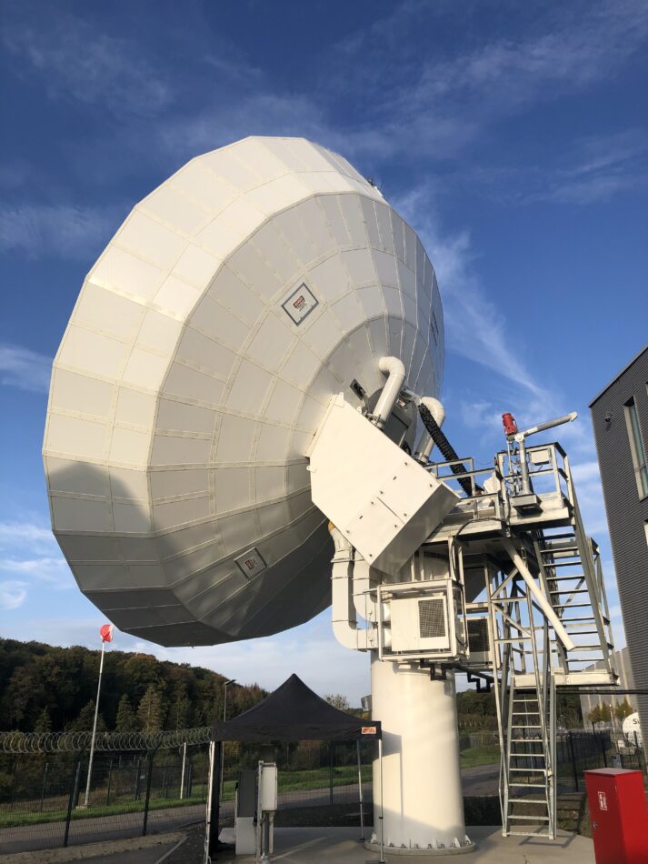 CPI 13.2m Kaband Enhanced Limited Motion Antenna Skybrokers